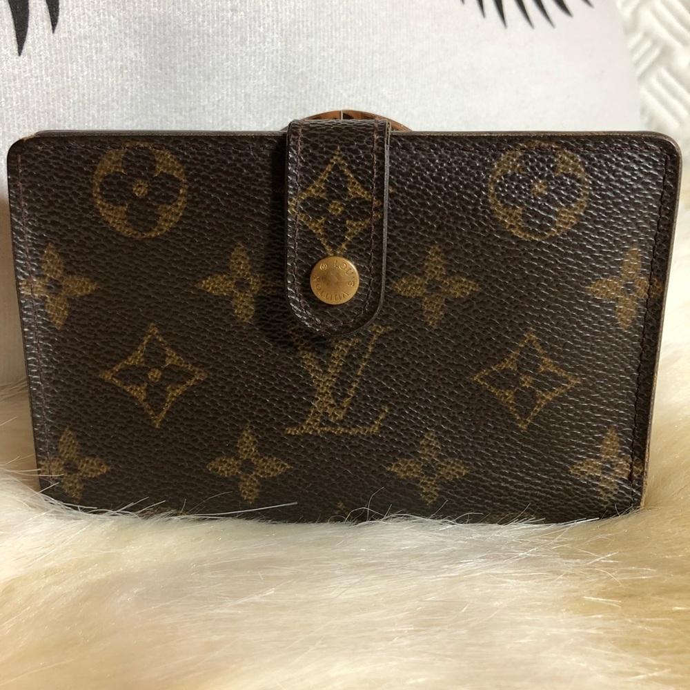 ⭕️SALE⭕️ Auth. LV Portefeiulle Viennois Wallet